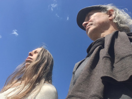 Longital - Dočista naživo