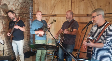 Lipari Band aneb Kapitánova sebranka